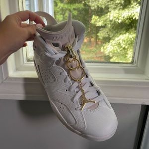 Nike Women’s Air Jordans Retro 6 High tops